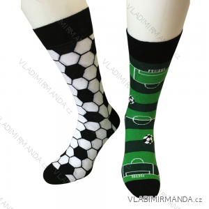 Ponožky veselé obrázkové slabé pánske pre futbalistov (38-41,42-46) POĽSKÁ MODA DPP20FUTBAL