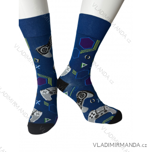 Ponožky veselé obrázkové slabé pánske herní  (41-43,44-46) POLSKÁ MODA DPP250820/DR