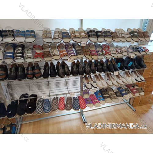 Šľapky a mokasíny dámske a pánske (36-41, 41-46) Min26009