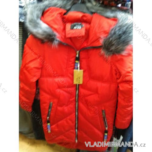 Bunda zimná s kapucňou a kožušinkou dámska (S-2XL) POĽSKÁ MÓDA PM219041
