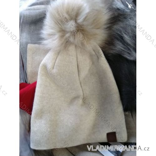 Čiapky zimné zateplená flaušom dámska (ONE SIZE) POĽSKÁ VÝROBA POL219039
