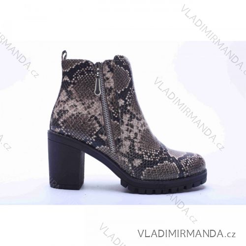 Čižmy nízke členkové na podpätku dámske (36-41) SSHOES OBUV OBSS21DA37