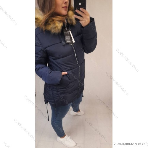 Bunda / Kabát zimná dámska nadrozměr (3XL-7XL) POĽSKÁ MÓDA MTN21759BL/DR <p>modrá</p> 4XL