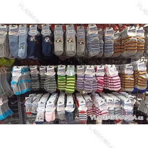 Ponožky vianočné teplé s protišmykom dojčenskej detskej (9-14cm) POĽSKÁ MODA DPP22201