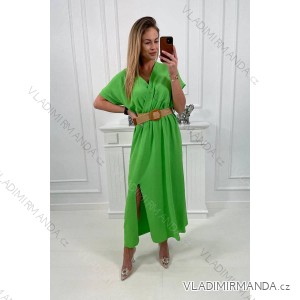 Svetlozelené dlhé šaty s ozdobným opaskom